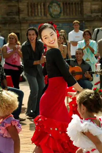 金泰熙婉拒周星驰称进军好莱坞还为时尚早组图