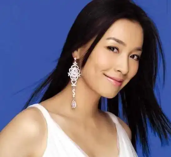 3位输给"野花"的女星,个个貌美如花,老公却另觅新欢不念旧情|张庭