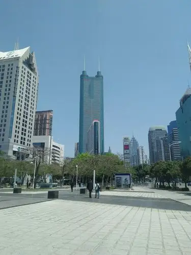 广东省深圳市罗湖区新园路靠近吴记老锅底(1234space)