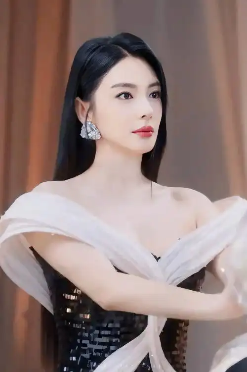 张雨绮ai建模身材#张雨绮完全就是黄金身材比例了吧,腰是腰腿是腿 ..