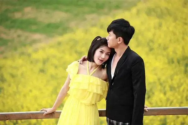 谢娜张杰合体大片 网友:"这就是爱"