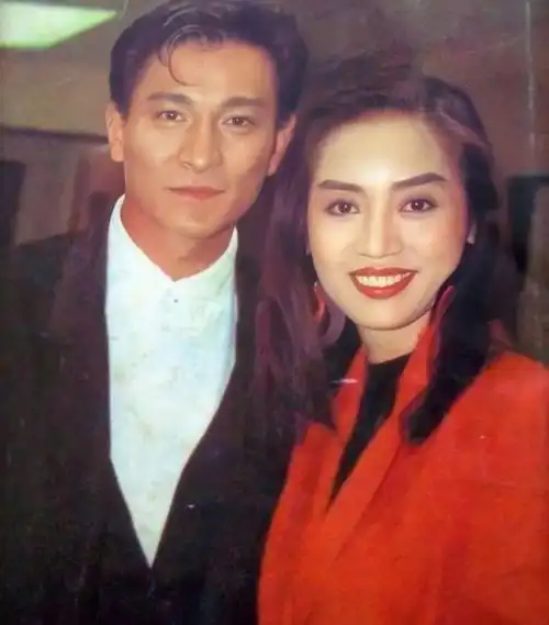 ai修复明星老照片王祖贤成合照杀手怀念那个没有ps的年代