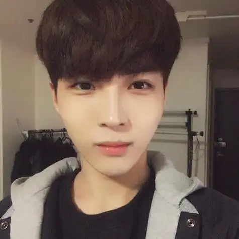 帅哥真实头像图片男 生活照 男生头像图片大全 -【爱个性】