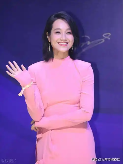 朱丹《我爱记歌词》,华鼎奖综艺节目最佳表现女主持人_北京机场_刘秀