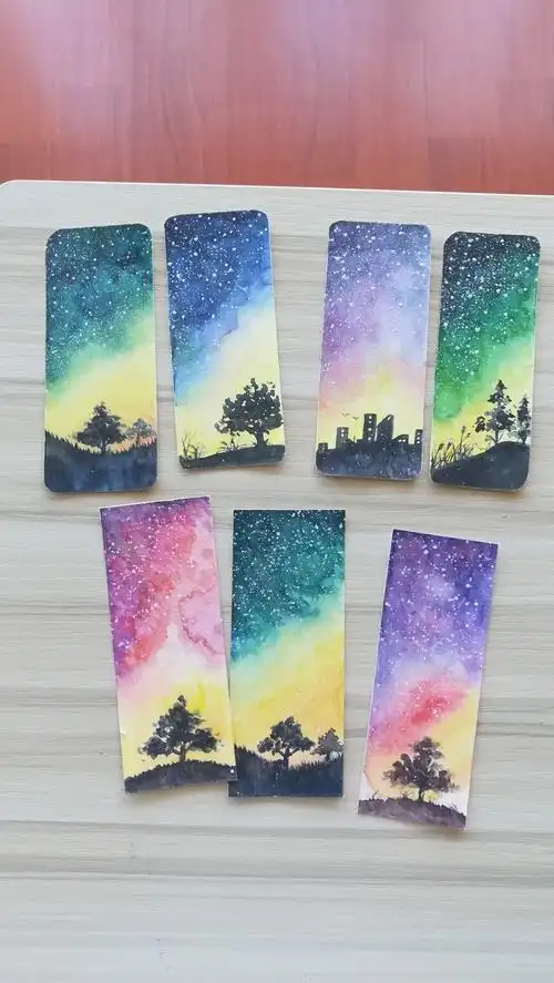 水彩手绘星空书签