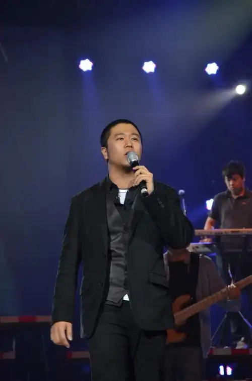 褚乔词条图册_百度百科