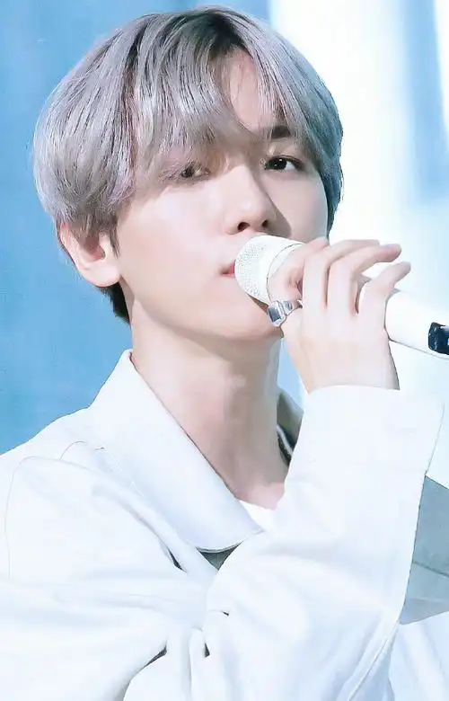 边伯贤#un village 好喜欢好喜欢91