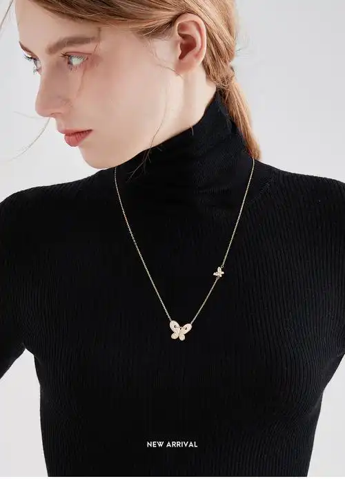 蝴蝶吊坠毛衣链长款2020年新款秋冬高档项链百搭简约网红配饰女