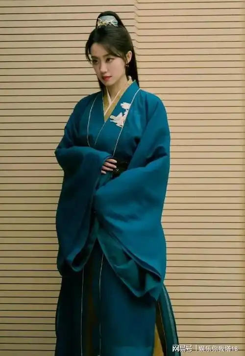 张小斐穿古装挺好看|小品|贾玲|侠女|古装剧|古装扮相_网易订阅