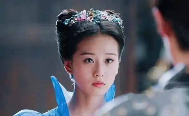 来自回族的这5位女星,个个靓条顺气质佳,谁的美丽惊艳到你?