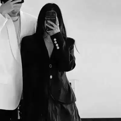 双人情侣头像超甜黑白高清图片