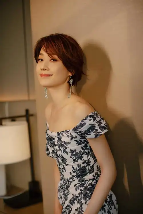 据悉,国剧盛典将于2021年1月1日晚播出,并揭晓最终奖项.