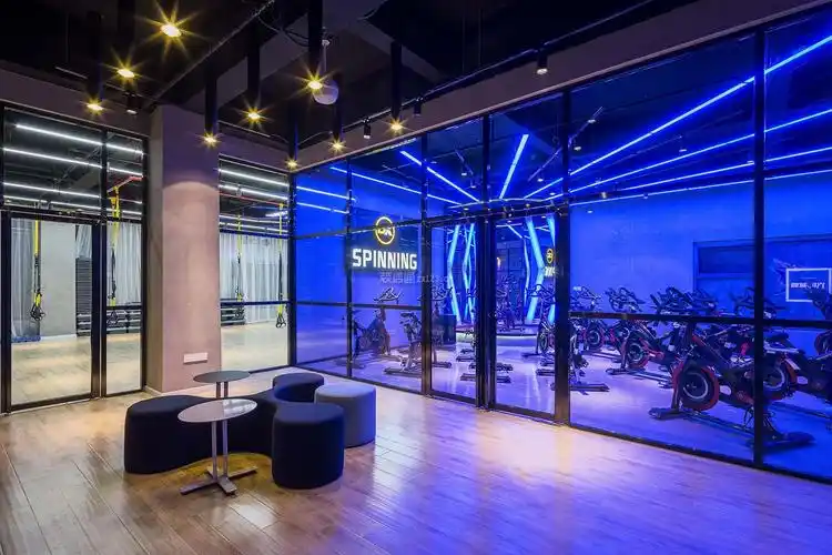 郑州健身房1000平米工业风格装修案例