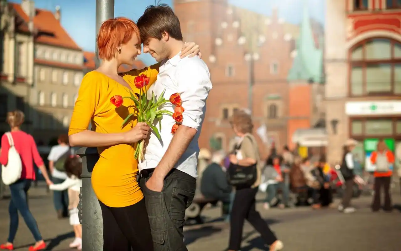 甜蜜情侣桌面高清壁纸