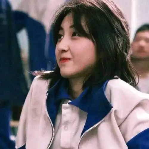 女生ins头像张子枫头像