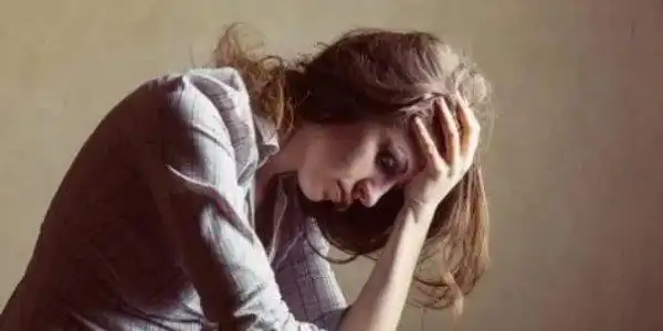 心里憋屈难受的说说