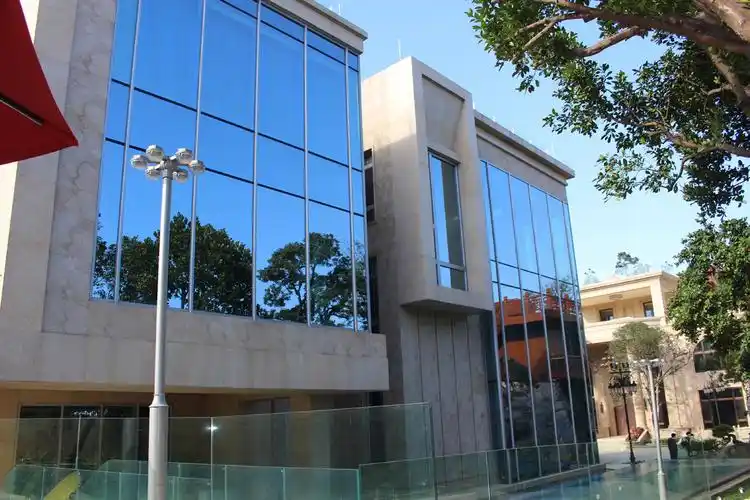 简析节能玻璃界的宠儿——low-e玻璃-广东坚美定制门窗系统有限公司