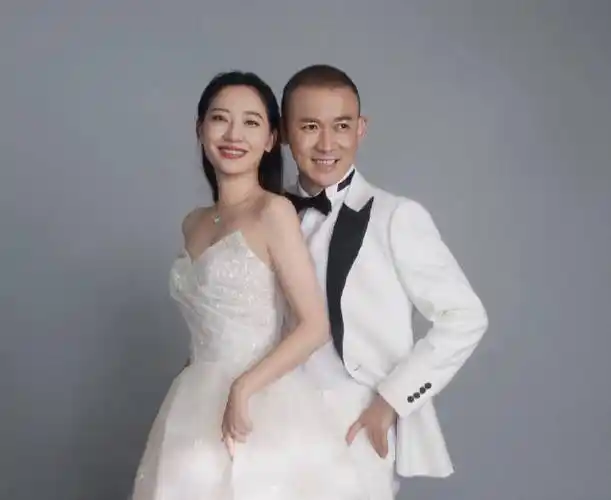 聂远:前妻为我放弃事业让我感动,余生不会辜负小9岁粉丝妻子_王惠