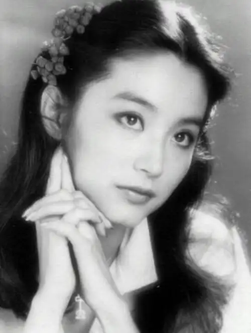 怀念旧照片—林青霞