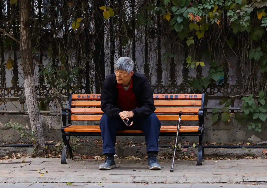 原创一位75岁老人的自述:我宁愿孤独终老,也不跟儿媳一起住,太难受