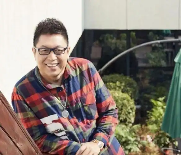 王为念两婚两离拒绝跟前妻复婚儿子结婚后理解他的苦衷