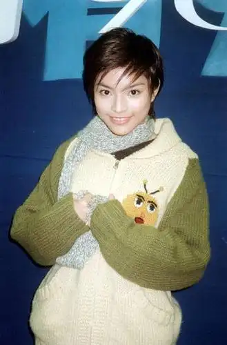 叶佩雯写真图片-自制768x1366壁纸.-明星写真馆n63.com