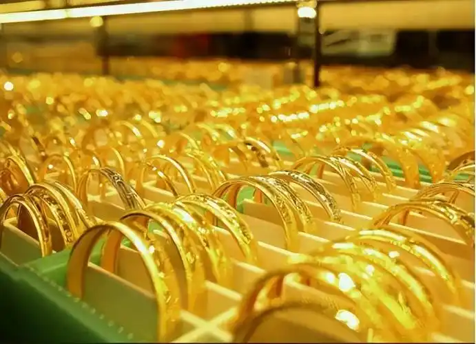 请问现在黄金卖多少钱一克(现在黄金卖多少钱一克千足金)