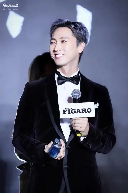 张佑赫##费加罗风尚盛典##2019费加罗风尚盛典##黄轩表白张佑赫