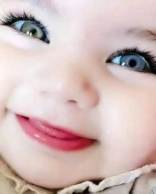 可爱漂亮的宝宝