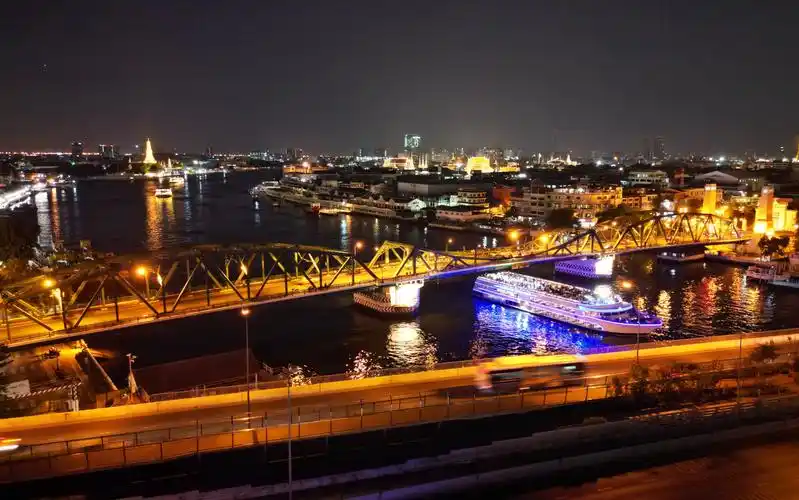 【泰国之旅】横跨湄南河的曼谷拉玛一世纪念桥夜景