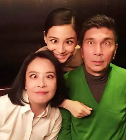 六对高颜值父女档看到热巴老爸就知道她红的理由