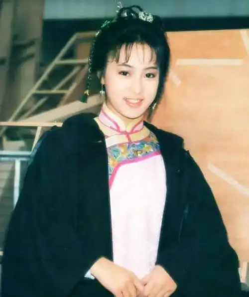 和梁朝伟从"荧幕情人"到三角恋,却还是被抛弃|黎美娴|曾华倩|张曼玉