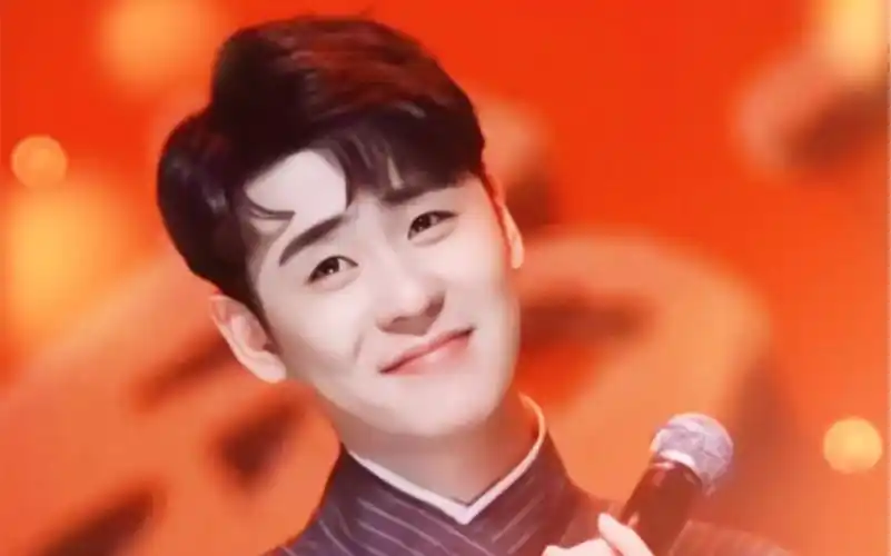 【张云雷】沉溺于小妖精的笑容(内含up拍摄限量画面)