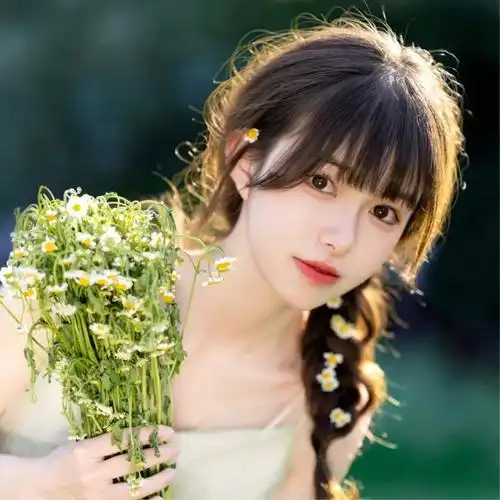 头像女生简单气质