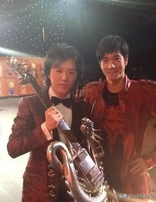 王力宏的恋情跟热依扎的孩子告诉我们这世界上有不透风的墙