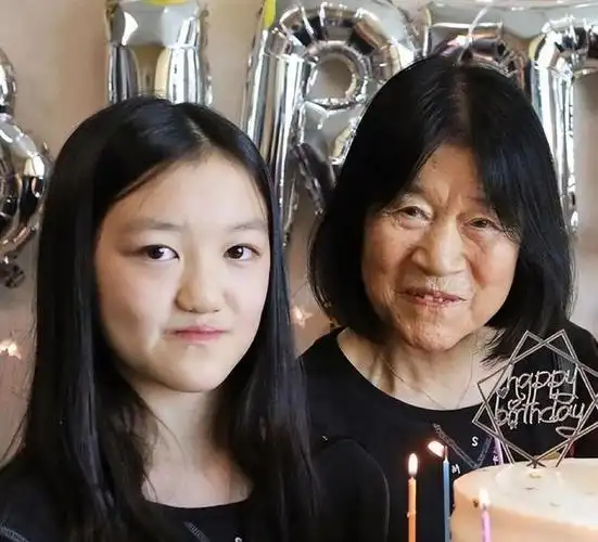 同为谢霆锋的女人,张柏芝养出3个乖儿子,王菲却养出2个叛逆女