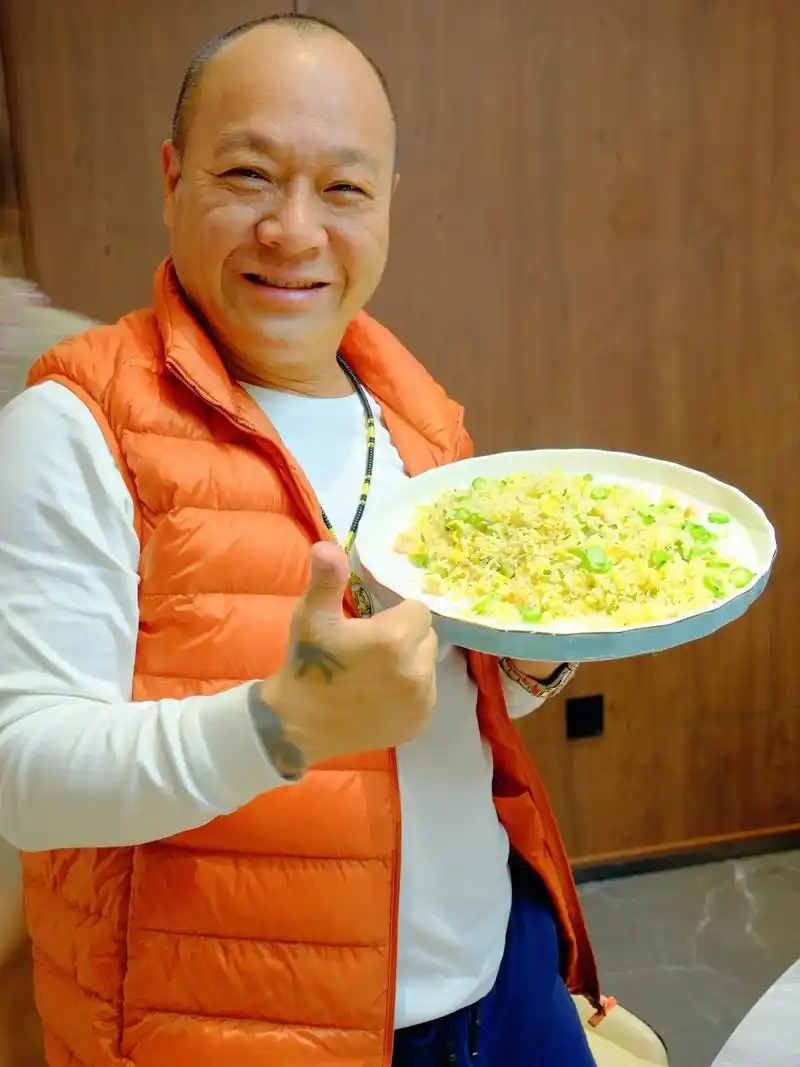 在志雄厨房偶遇电影明星,是什么感觉!?没想到在志雄厨房吃饭, - 抖音