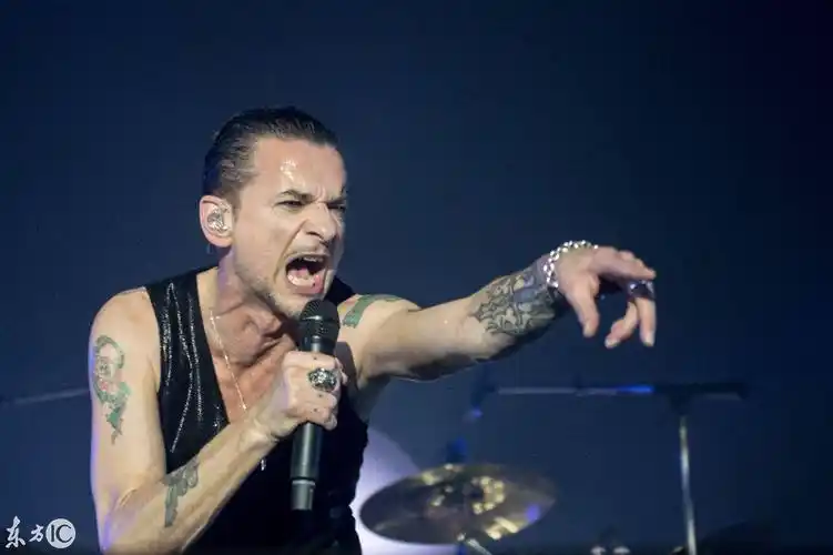 这支乐队成立了37年,至今依旧活跃,这样的乐队全世界仅此一支!