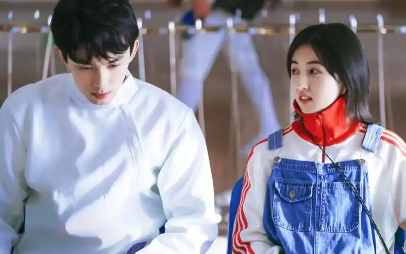 吴磊x张子枫kswl太太太太太甜了把般配打在公屏上