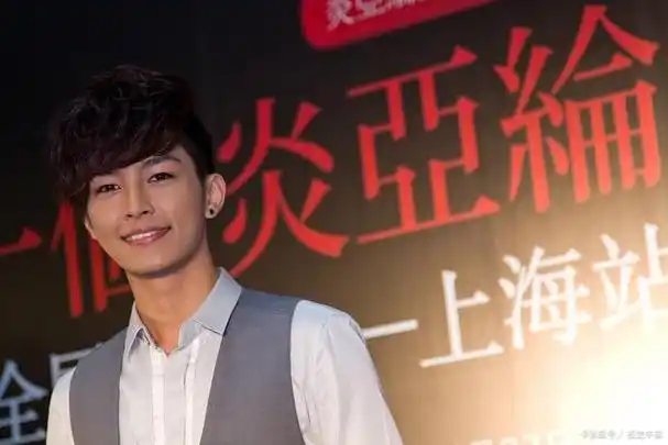 偷拍事件持续发酵,邱耀乐不接受炎亚纶道歉