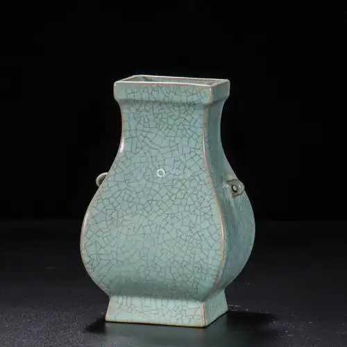 宋代官窑方瓶-【成交 价格 图片】