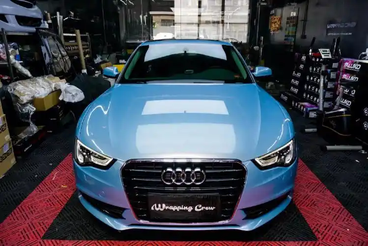 奥迪a5改色 冰晶蓝