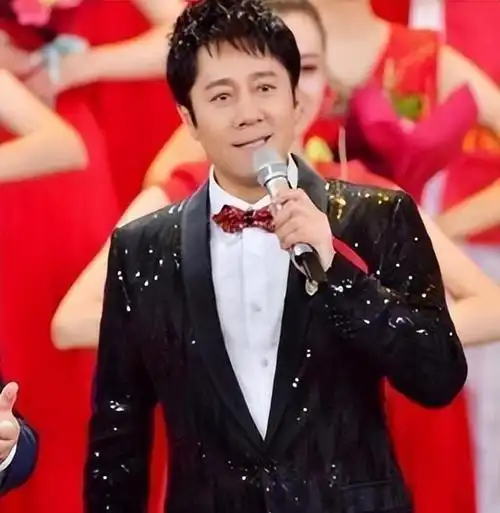 蔡国庆已经56岁,走到今天该怪谁?音乐成就了他,却"败"于自己