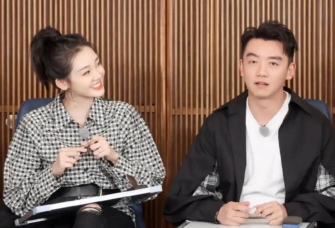 郑恺苗苗# 男怕入错行,女怕嫁错郎.