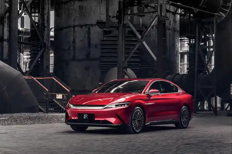 秒杀汉ev!史上最速比亚迪曝光:刀片电池告别自燃风险