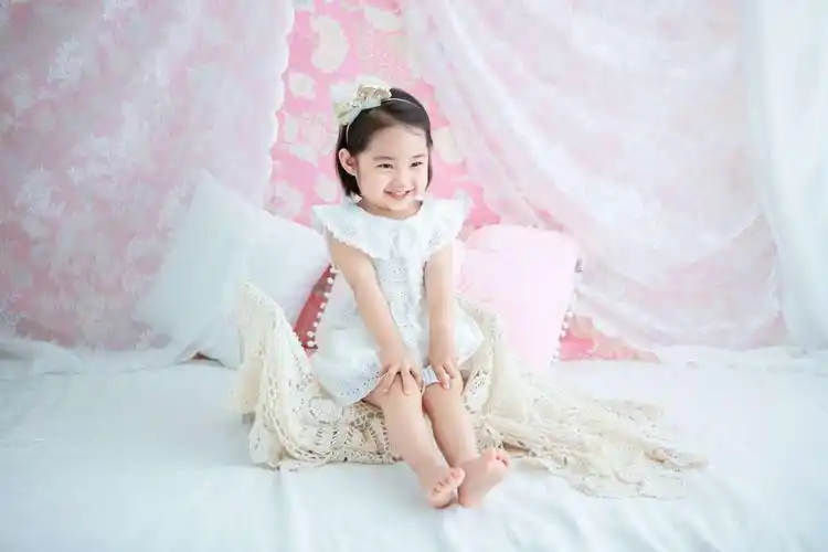 虫虫05的儿童摄影作品《2岁美女》