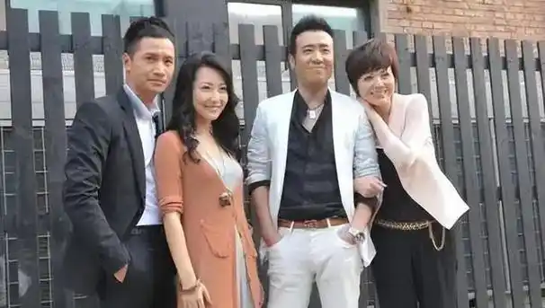 于和伟:绯闻缠身,誓不负18岁相随的宋林静,余生唯她!