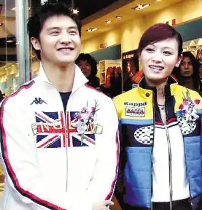 前女友廖剑玲公开亲密照 讲述田亮三角恋(组图)