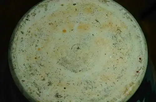 浅谈各朝代瓷器底部的旋削痕和跳刀痕