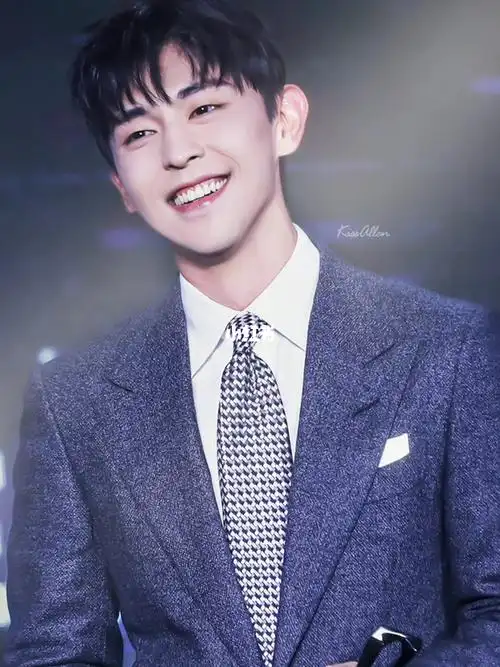 邓伦|真的太爱这个笑容了,好看到了心里!